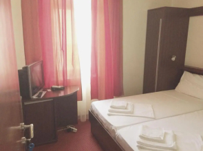 Lux Hotel Pansion