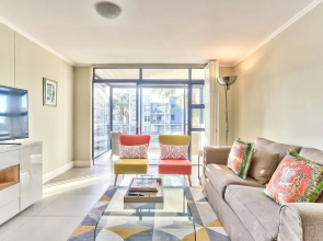 2 Bedroom Apartment in Century City