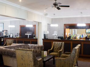 Sandbanks Hotel