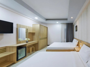 Phu Quy 2 Hotel