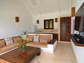 Las Terrenas Front Beach And Garden Villa With Private Staff