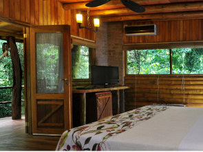 La Aldea de la Selva Lodge