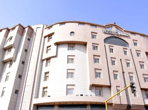 Shmoukh Hotel