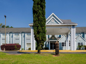 Motel 6 Mobile, AL