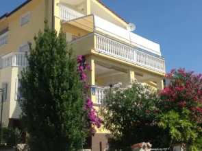 Villa Manja
