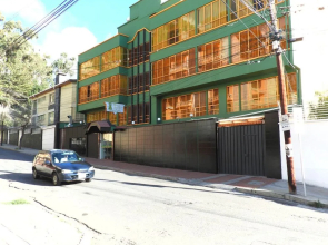 Monticulo Apart Hotel