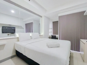 Serene Stay Studio Apartment at Springwood Residence