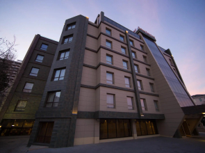 Point Hotel Baku