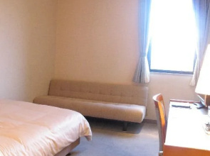 Central Hotel Kamojima