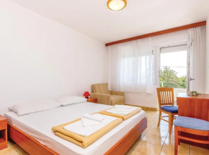 Beautiful Home in Dramalj With Wifi and 2 Bedrooms