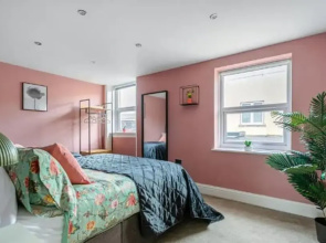 Comfy 5 Location Few Steps From BA I360