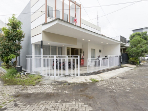 RedDoorz Syariah @ Griya Shanta Malang