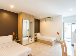 The Fifth Residence Hotel