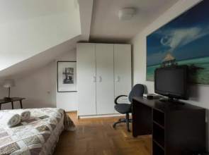 Rent0nline Brwinow Rooms