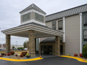 Quality Inn & Suites Lexington South