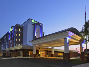 Holiday Inn Express Augusta Downtown by IHG