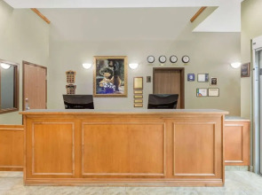 Ramada Clairmont/Grande Prairie