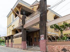 RedDoorz Syariah near Jalan A Yani KM 8 Citraland