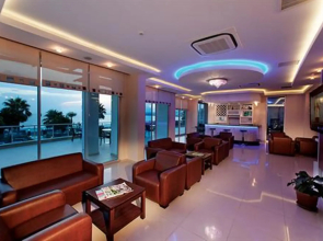 Отель Venessa Beach 