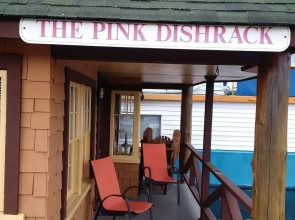 Pink Dishrack Floating Cottage