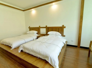 Youshui Impression Inn