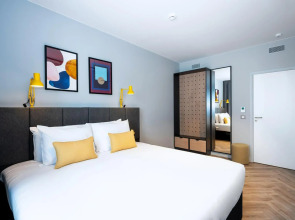 Staycity Aparthotels, Paris, La Défense