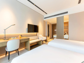 Minimax Shimao Hotel (Chengdu Longquanyi Shimao Plaza)