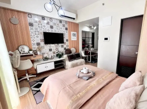 Room-the B's Crib Saint Dominique
