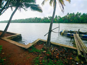 Munroe Lagoons