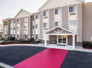 Candlewood Suites Charlotte - Arrowood by IHG