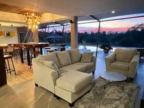 I love phants Lodge