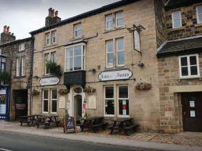 The Horse & Farrier