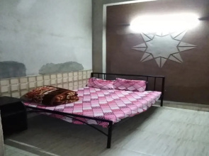 Goroomgo Sidhu Guest House Amritsar
