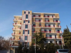 Apartments in front of the Park