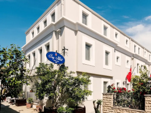 Bay Nihat Lale Otel