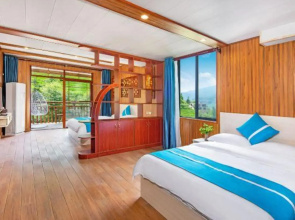 Liangnonglou Guesthouse
