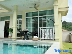 Kamala 4BR Luxury Private Pool Villa