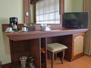 Volcano Lodge Hotel & Thermal Experience