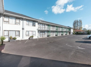 Airport Travel Air Motel