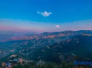 SPOT ON 393 Himalayan Sunrise