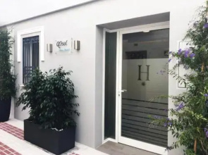 El Caprichito Hotel