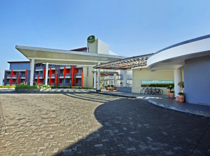 Pesona Alam Resort & Spa