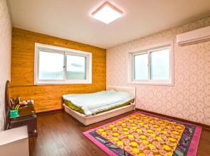 Noblian House