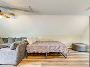 Cozy Covington Studio Rental Near Historic Square!