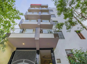 OYO Flagship 36485 Smg Heritage Nehru Enclave