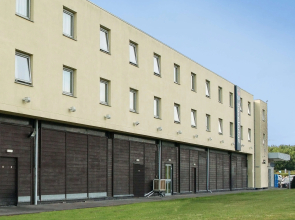 Travelodge Nottingham EM Airport Donington Park M1