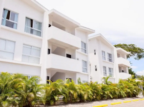 Modern 2BR Condo - Minutes From Jaco Beach - Prime Location