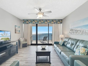 Windward Pointe 804- Sleeps 10 Beachfront Resort Amenities