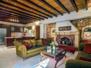 Kastro Estate