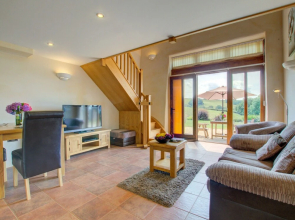 Beautiful 1-bedroom Apartment in Tiverton for Couples With Jacuzzi